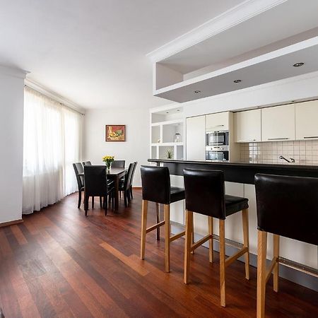 Bukowinska 12 Prywatne Mieszkanie 80M2 Z Dwiema Sypialniami I Balkonem 2X Bezplatne Miejsca Parkingowe Samodzielne Zameldowanie! Private Garage! Self Check-In System! Varsovia Exterior foto